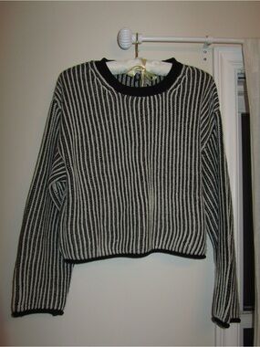 H&M Black and Cream Striped Crewneck Sweater